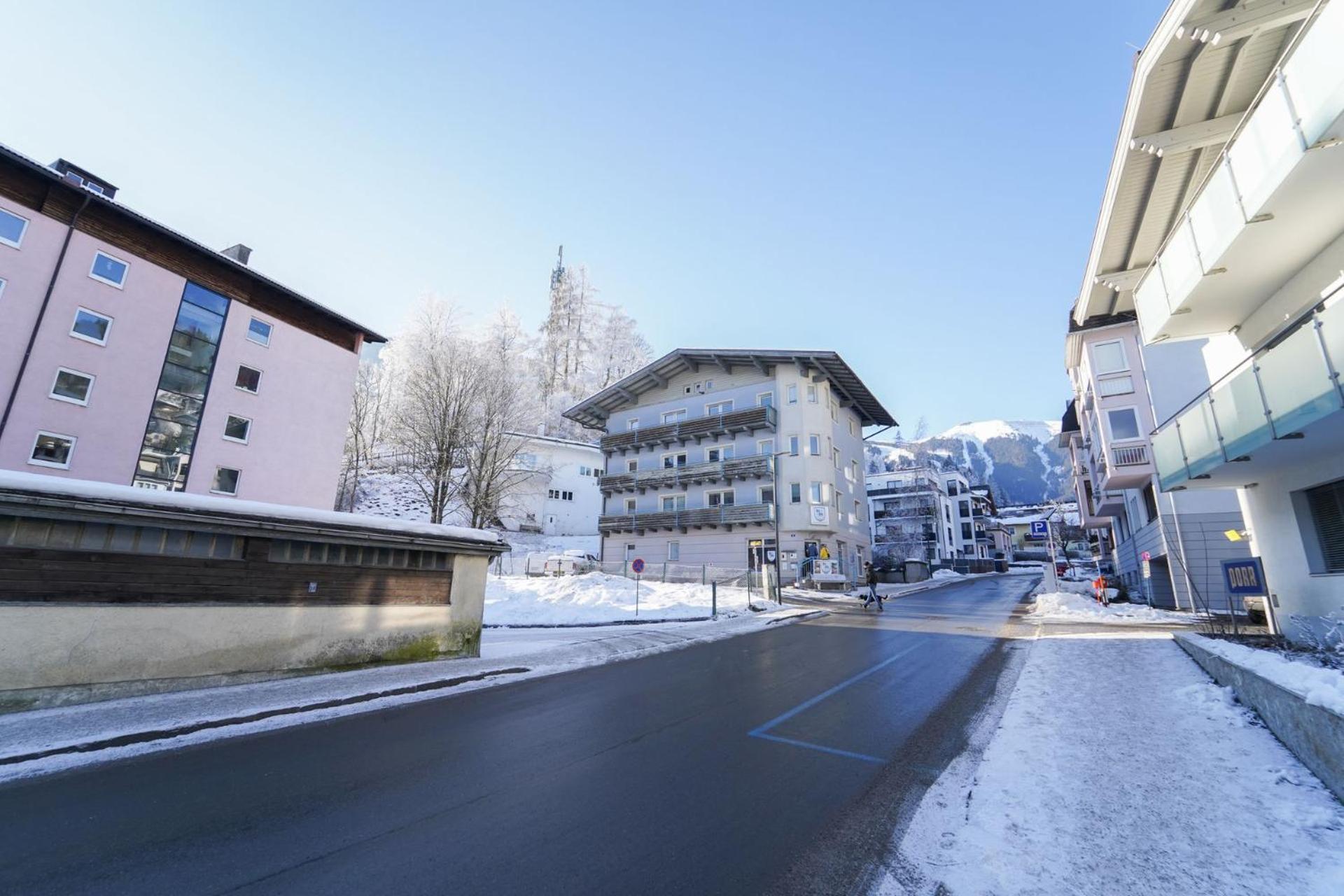 Schlafgut Kuessler - 70M Vom City Express Zell am See Zewnętrze zdjęcie