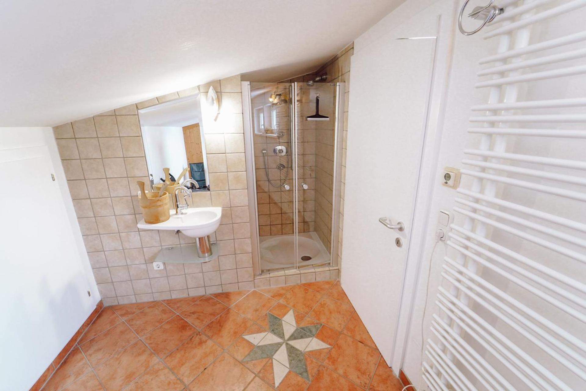 Schlafgut Kuessler - 70M Vom City Express Zell am See Zewnętrze zdjęcie