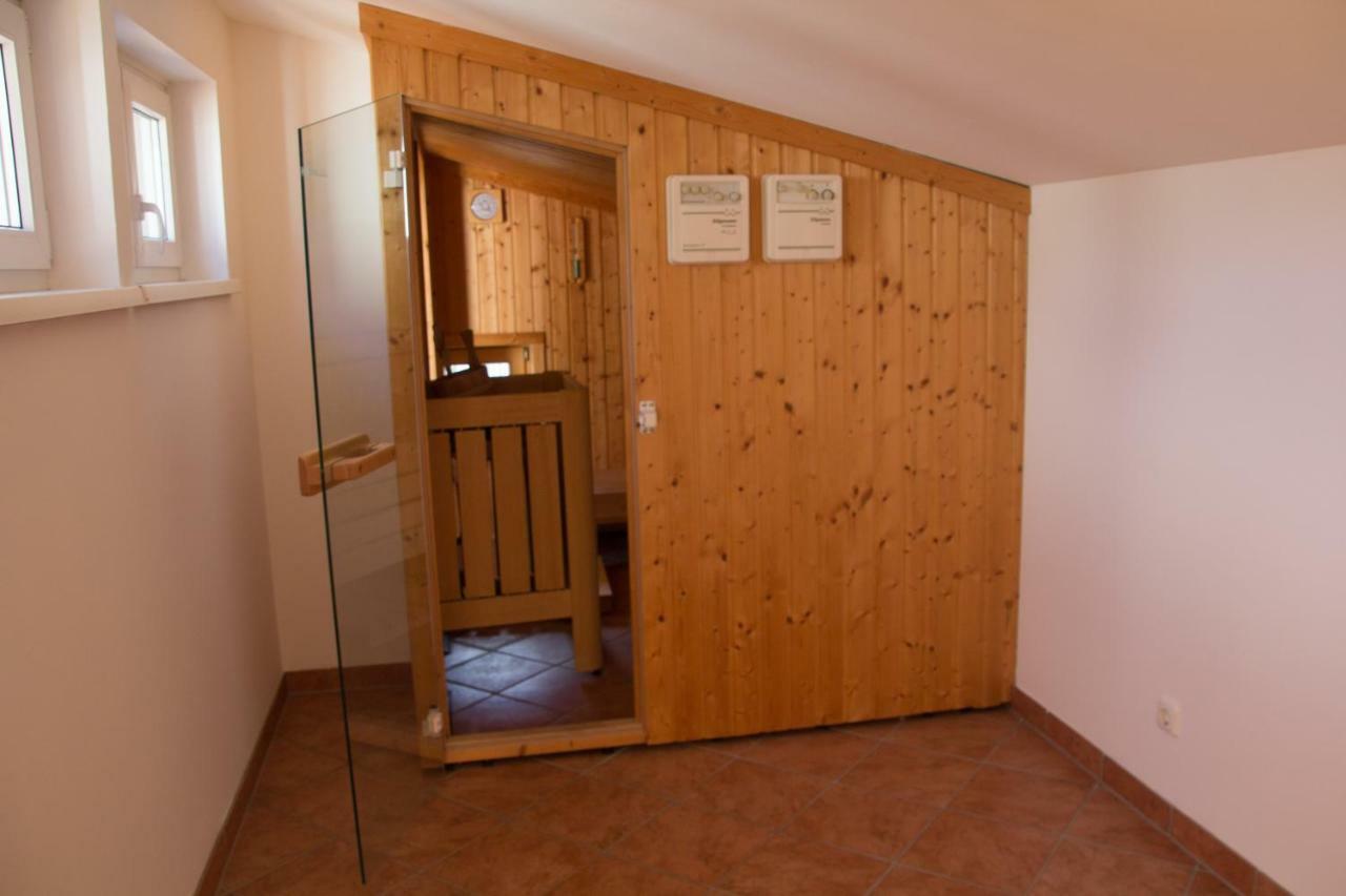 Schlafgut Kuessler - 70M Vom City Express Zell am See Zewnętrze zdjęcie
